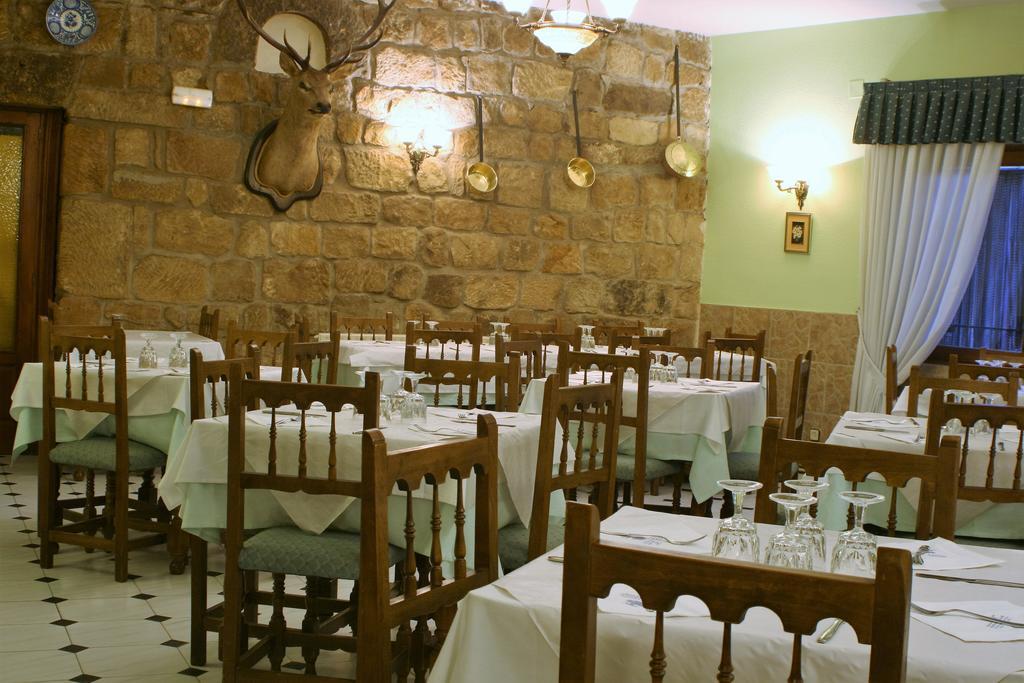 Hostal Visontium Vinuesa Habitación foto
